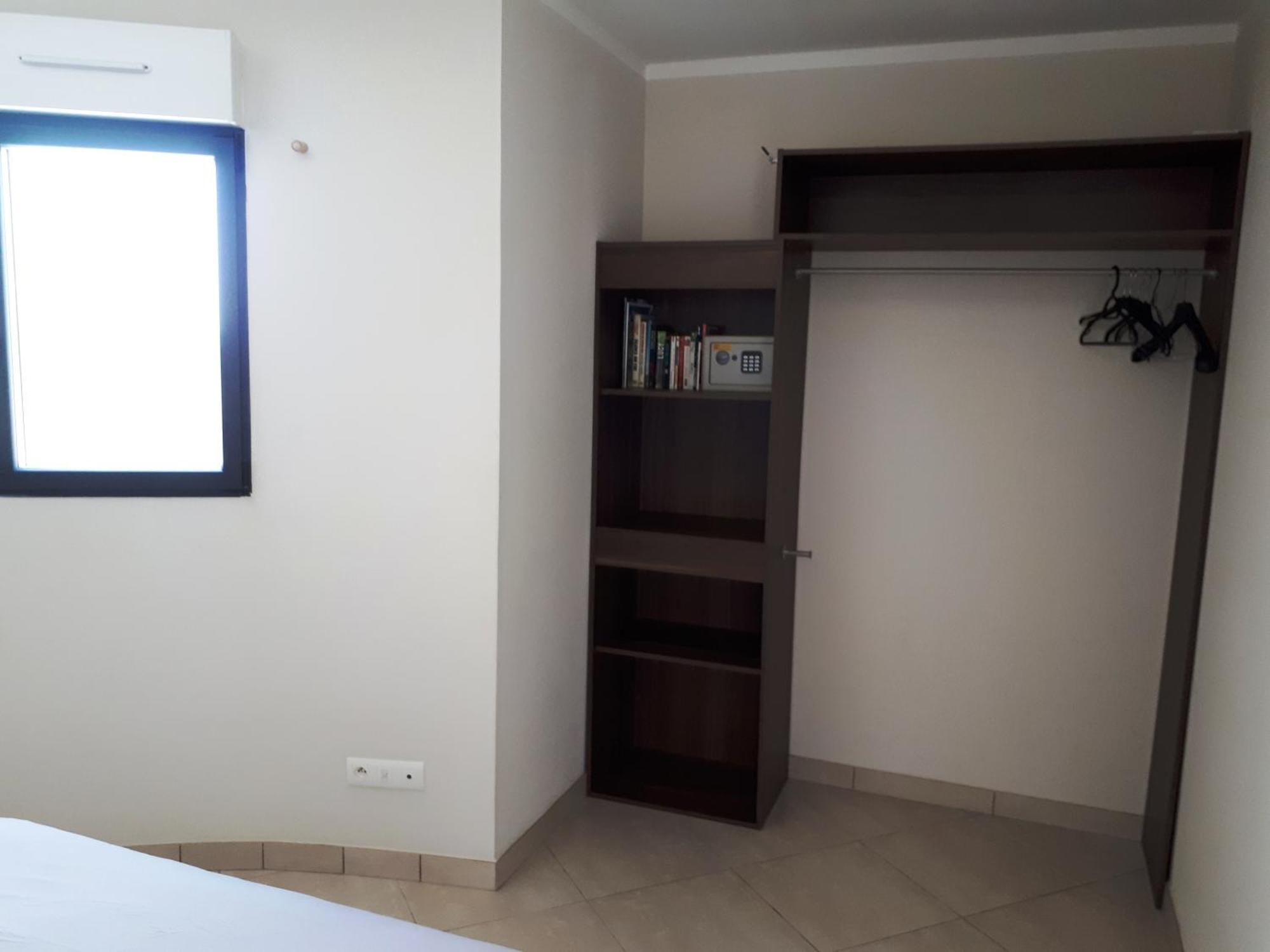 Appartement Vue Sur Mer Santa-Maria-di-Lota 外观 照片